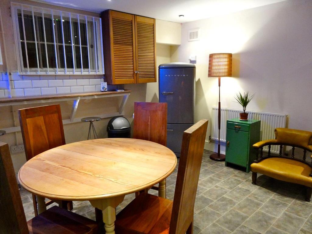 Igloo Backpackers Hostel & Annexe Nottingham Exterior foto